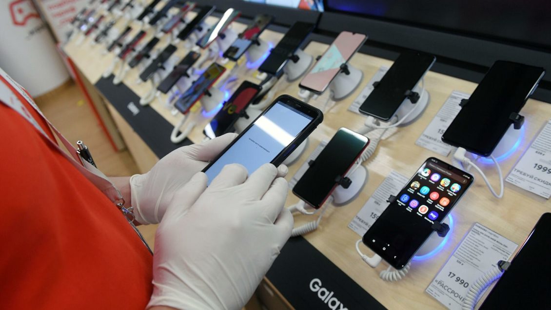 Семь самых интересных смартфонов до 20 тысяч рублей