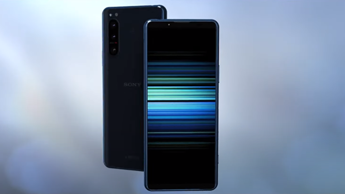 Sony показала самый "архаичный" флагманский смартфон Xperia 5 II Sony показала самый "архаичный" флагманский смартфон Xperia 5 II