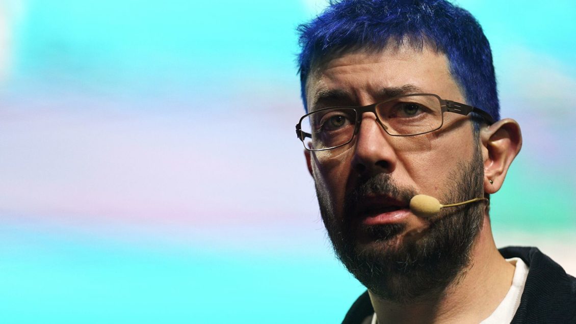 Пожаловавшийся на Лебедева в ФСБ активист озвучил требование к дизайнеру Пожаловавшийся на Лебедева в ФСБ активист озвучил требование к дизайнеру