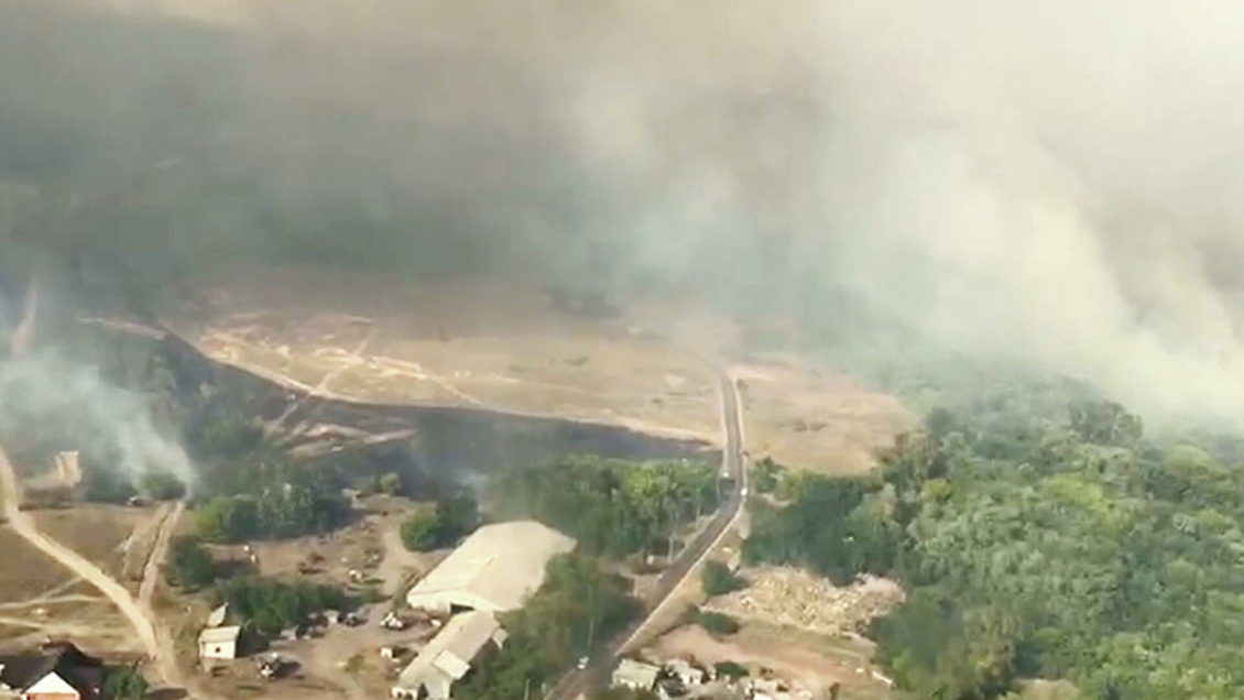 МЧС устранило угрозу ростовским населенным пунктам из-за пожаров