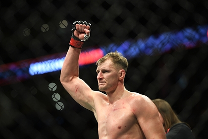 Волков подерется перед Нурмагомедовым на&nbsp;UFC 254