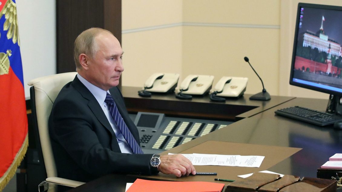 Песков не исключил встречу Путина с главами думских фракций Песков не исключил встречу Путина с главами думских фракций