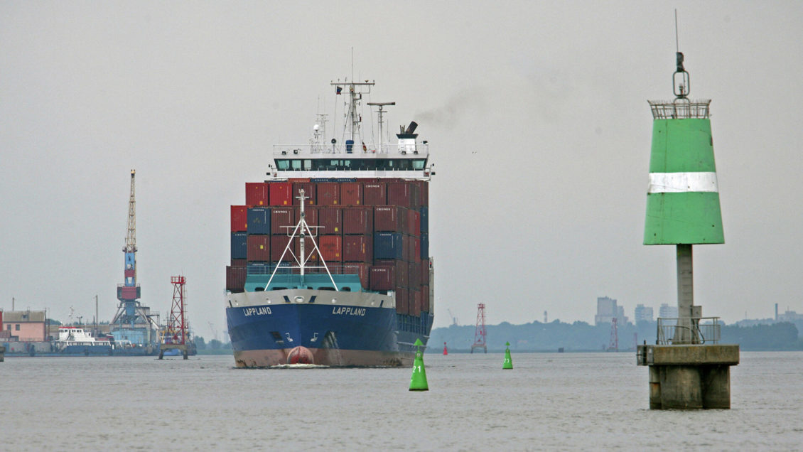 Китай не пропустил суда с российскими продуктами из-за коронавируса