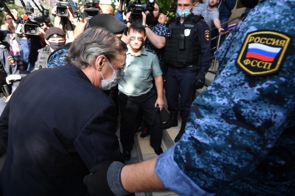 Незавидная роль