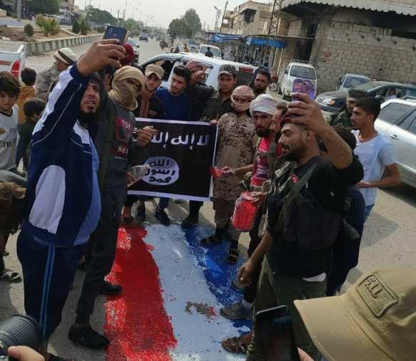 Зверский концлагерь: армия России фиксирует действия нелюдей в Идлибе (+ФОТО)