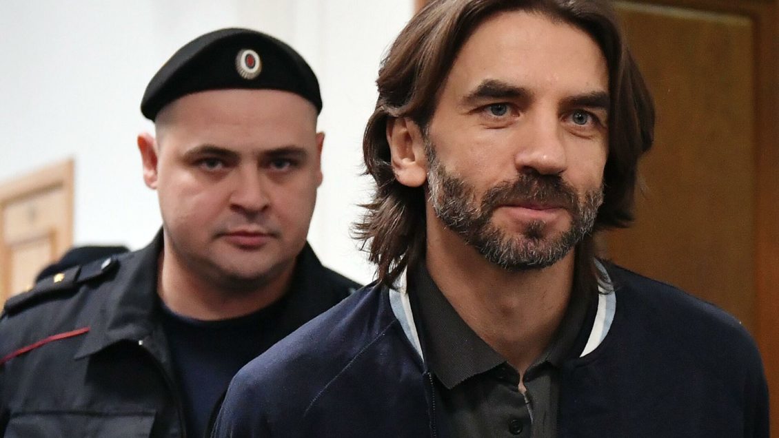 Суд взыскал с Абызова 32,5 миллиарда рублей