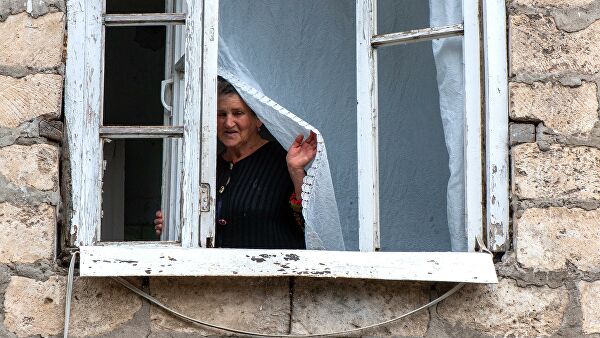 По Степанакерту нанесли новый артиллерийский удар