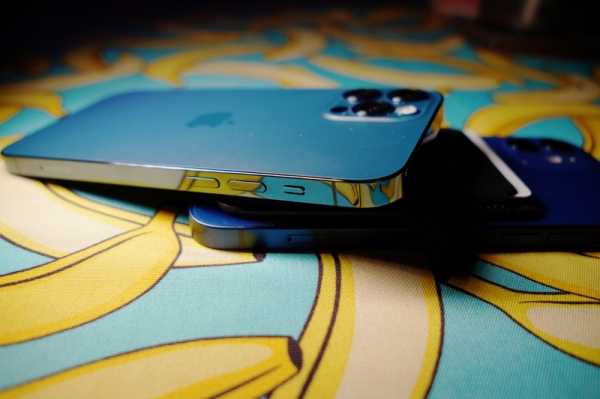 В сети сравнили качество снимков, сделанных iPhone 12 Pro и iPhone 11 Pro