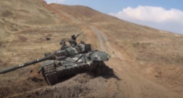 Армия Азербайджана проводит активное наступление на Карабах Армия Азербайджана проводит активное наступление на Карабах