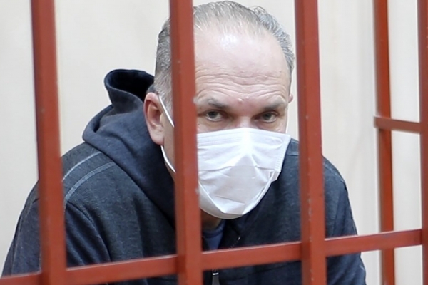 С Петровки вернулся домой С Петровки вернулся домой