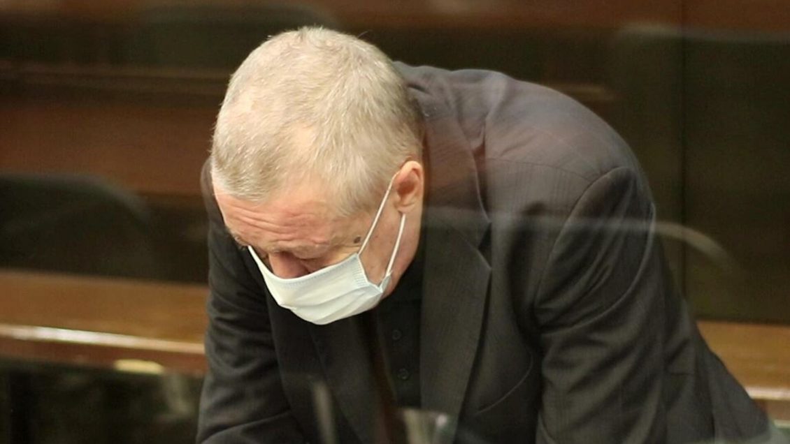 "Выжить можно": брат Кокорина рассказал, что ждет Ефремова в колонии "Выжить можно": брат Кокорина рассказал, что ждет Ефремова в колонии