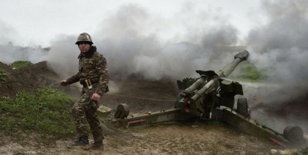 Азербайджан продвинулся вглубь Карабаха