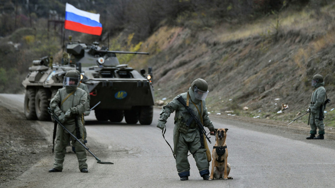 В Минобороны отчитались о ходе саперных работ миротворцев в Карабахе