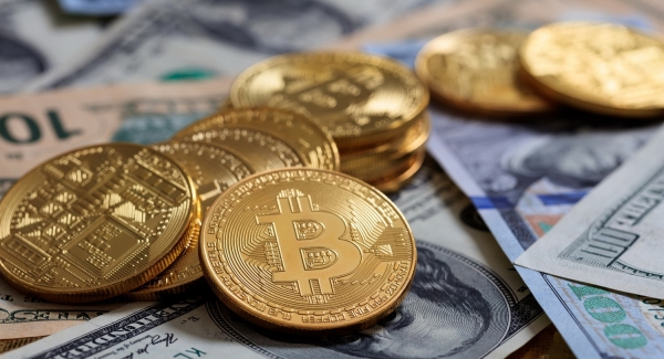 Американская компания MassMutual инвестировала в биткойн $100 млн Американская компания MassMutual инвестировала в биткойн $100 млн