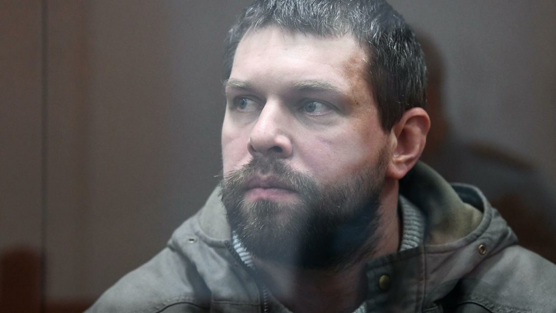 Двое экс-полицейских признали вину по делу Голунова Двое экс-полицейских признали вину по делу Голунова