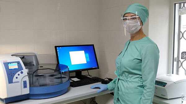 "Цена ошибки высока". От чего зависит результат ПЦР-тестов на коронавирус