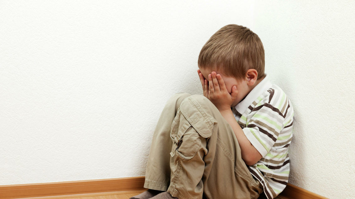 Мать наказала сына за травлю одноклассника и прославилась в Сети