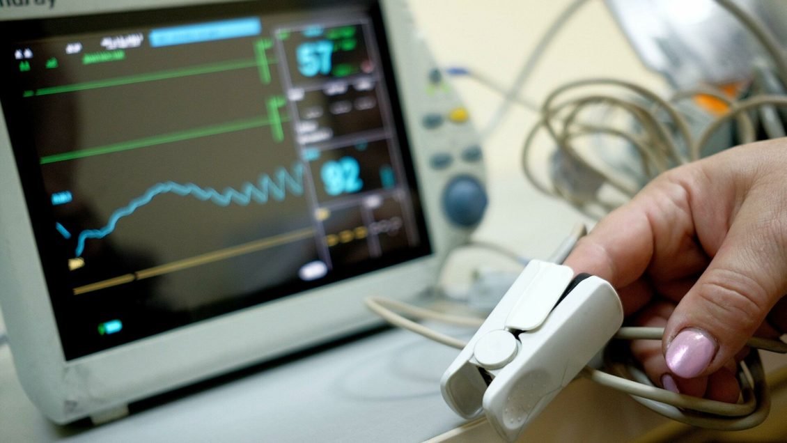 Ученые объяснили, почему при COVID-19 снижается уровень кислорода в крови