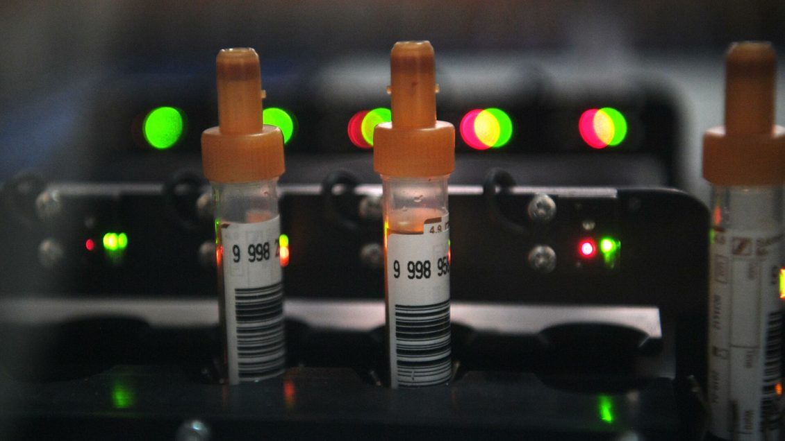 Украина закупит китайскую вакцину от коронавируса