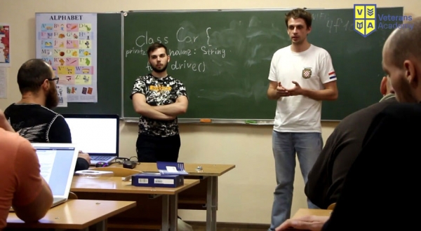 Дружит с &laquo;Азовом&raquo; и С14: Что известно об украинском разработчике соцсети Parler, которую забанили в США (ФОТО)