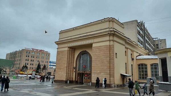 Смартфон с гибким позвоночником. На что способен Motorola Razr 5G Смартфон с гибким позвоночником. На что способен Motorola Razr 5G