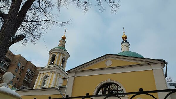 Смартфон с гибким позвоночником. На что способен Motorola Razr 5G Смартфон с гибким позвоночником. На что способен Motorola Razr 5G