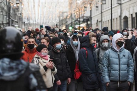 В ОП будут следить за судьбой задержанных на незаконных акциях