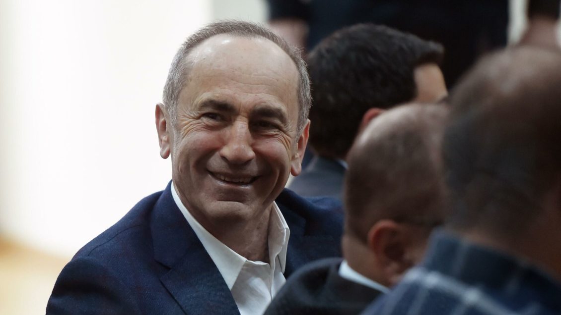 Кочарян планирует участвовать во внеочередных парламентских выборах Кочарян планирует участвовать во внеочередных парламентских выборах