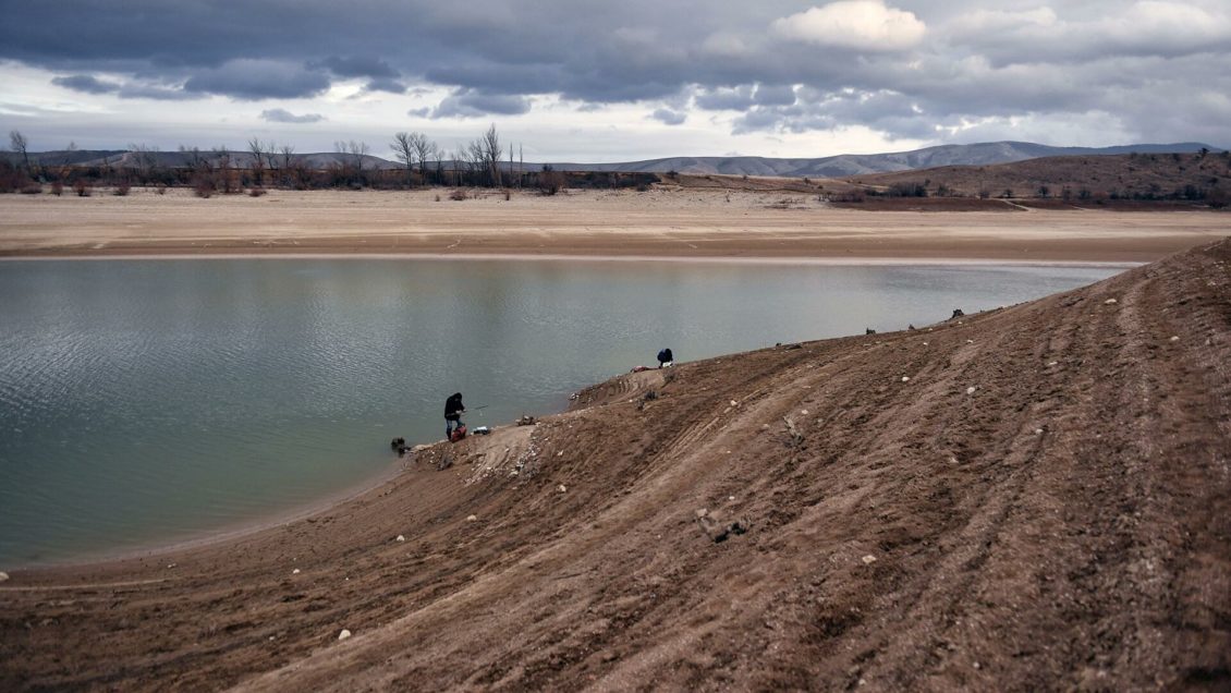Аксенов призвал исходить из худшего сценария наполнения водохранилищ