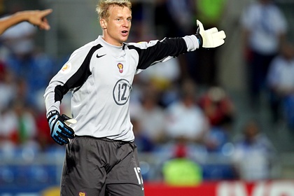 Бывшего вратаря сборной России Малафеева госпитализировали с коронавирусом