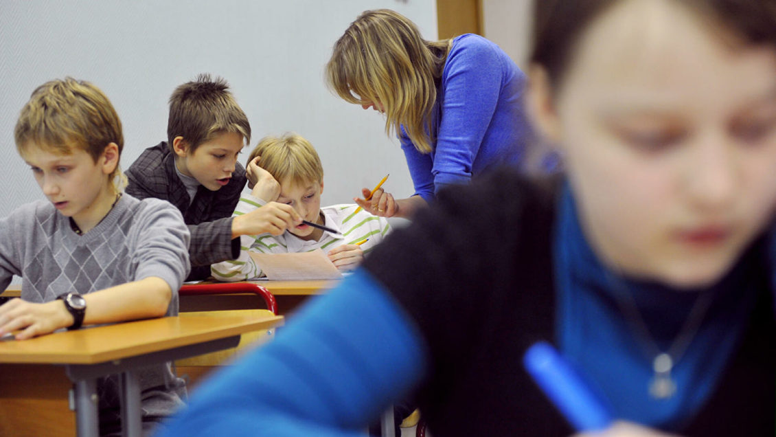В Минпросвещения объявили о старте конкурса "Навигаторы детства" 