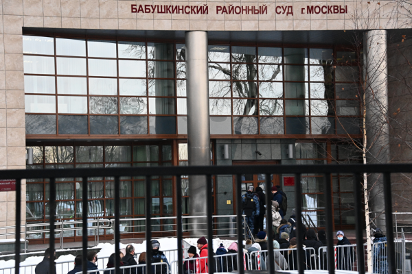 Суд оштрафовал Навального на 850 тыс. рублей по делу о клевете на ветерана