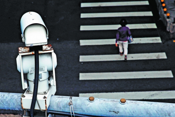 Попасть в камеру