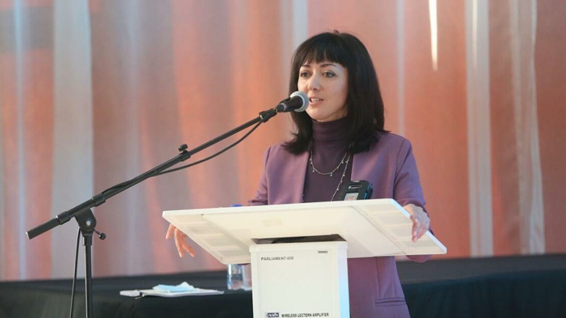 Извинившаяся за скандал глава минздрава Забайкалья подала в отставку