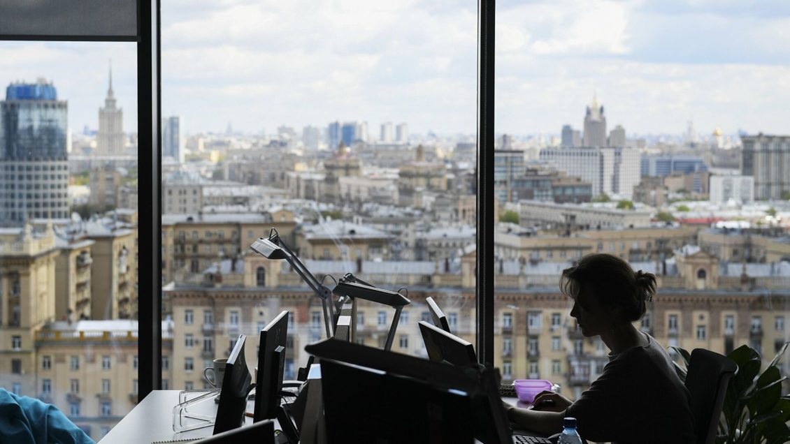 Некоторым россиянам могут предоставить дополнительный отпуск