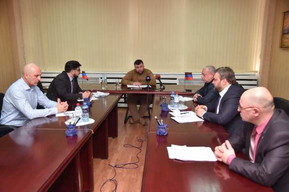 Глава ДНР провёл совещание по вопросам энергетической безопасности (ФОТО)