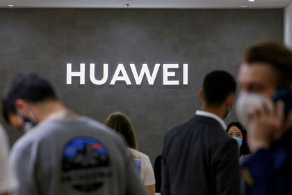 Huawei придумала новый способ заработка на&nbsp;смартфонах