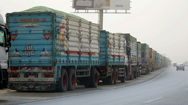 Подсчитан ущерб от блокировки Суэцкого канала