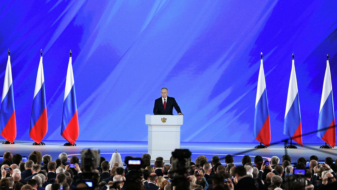 Песков опроверг данные о подготовке послания Путина в "секретном бункере" Песков опроверг данные о подготовке послания Путина в "секретном бункере"