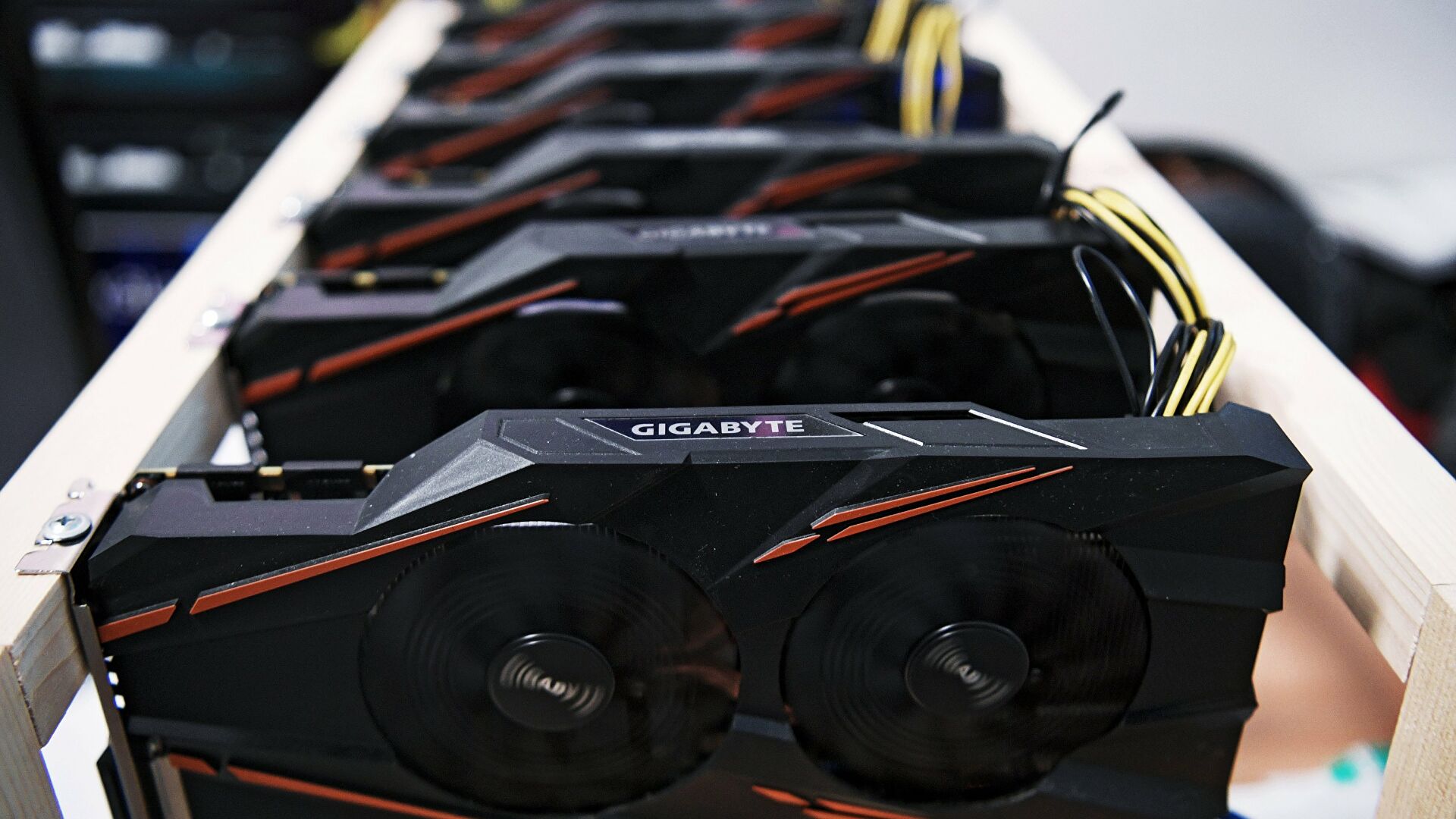 Видеокарты Nvidia получат надежную защиту от майнеров