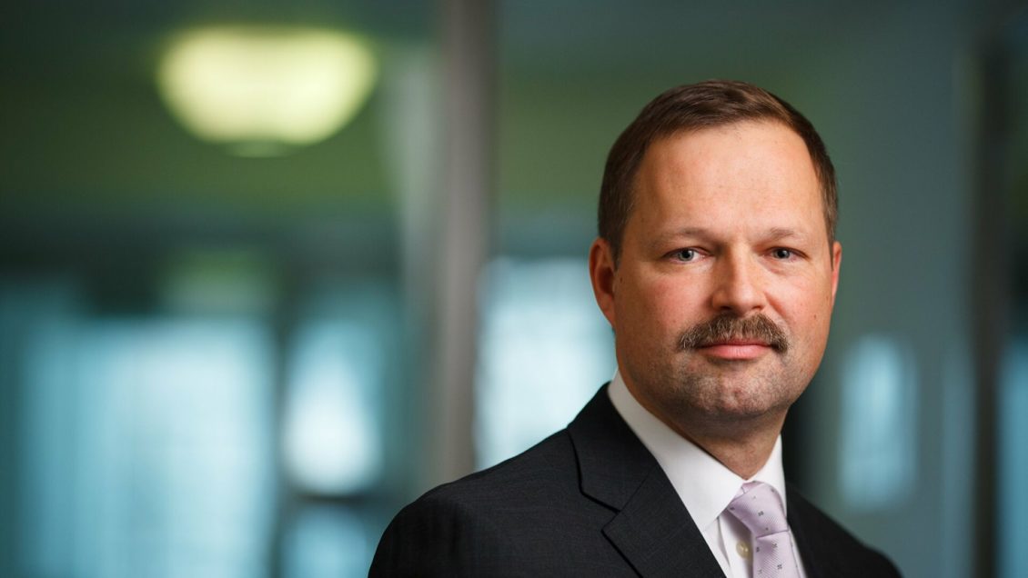 Чемезов оценил проект сверхзвукового российско-арабского самолета