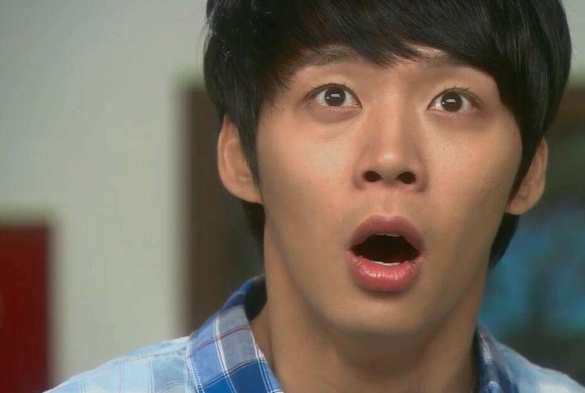 «Пусть Курилы вернут»: японцы готовы растерзать своего политика из-за слов о Крыме