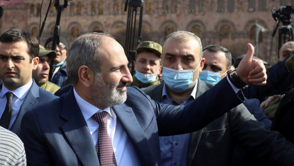 Пашинян заявил о нормализации своих отношений с армянской армией Пашинян заявил о нормализации своих отношений с армянской армией