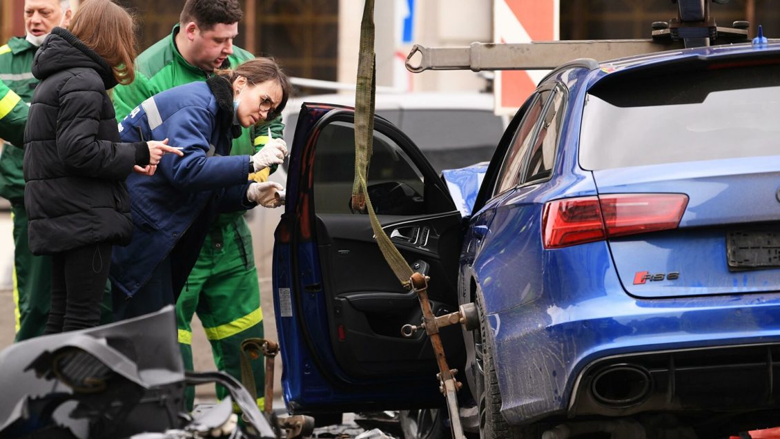 Адвокат блогера Била оценил возможность признания им вины за ДТП Адвокат блогера Била оценил возможность признания им вины за ДТП