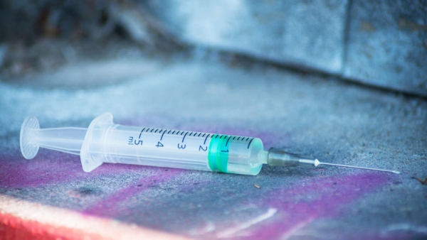 Медсестра из США получила несколько пожизненных сроков за убийство ветеранов Медсестра из США получила несколько пожизненных сроков за убийство ветеранов