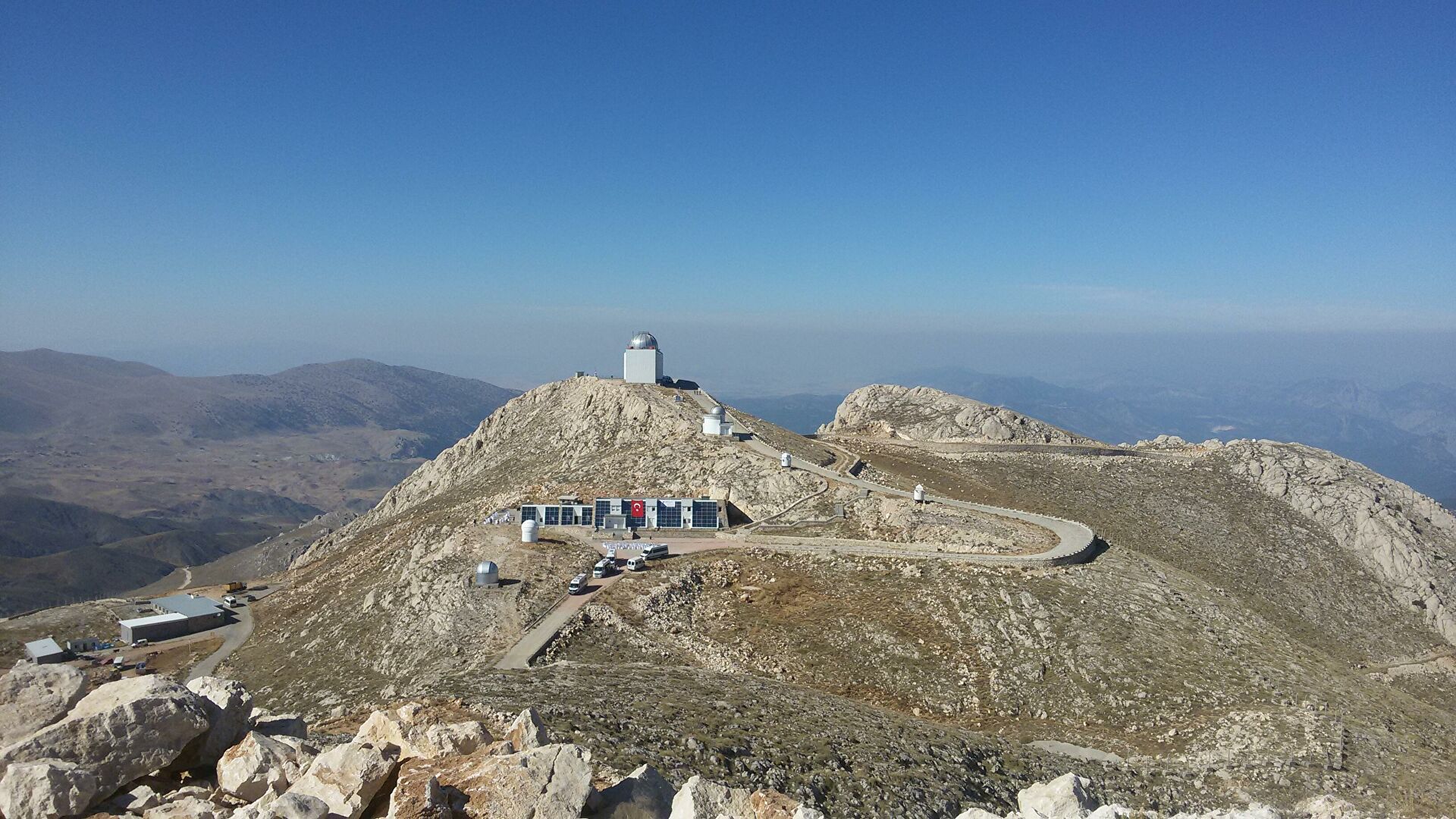 Призраки во Вселенной. Как изучают объекты самого дальнего космоса