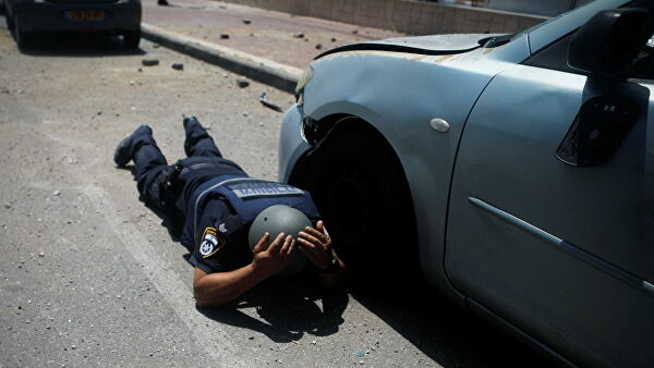 В Израиле с начала беспорядков задержали 900 человек В Израиле с начала беспорядков задержали 900 человек