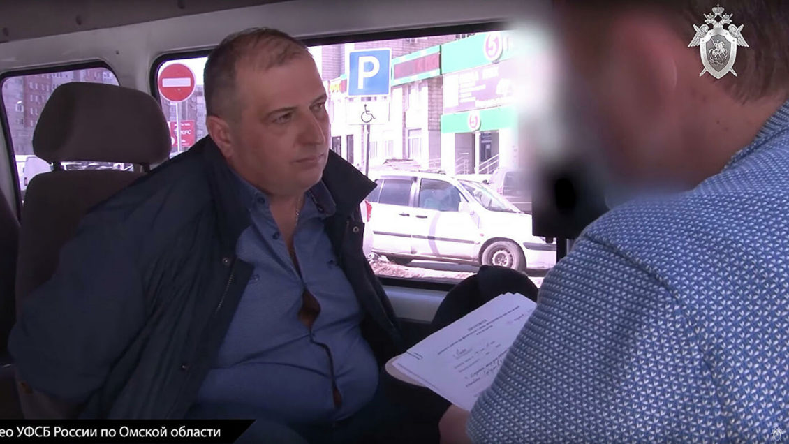В Сочи подозреваемого в крупной взятке чиновника заключили под стражу В Сочи подозреваемого в крупной взятке чиновника заключили под стражу