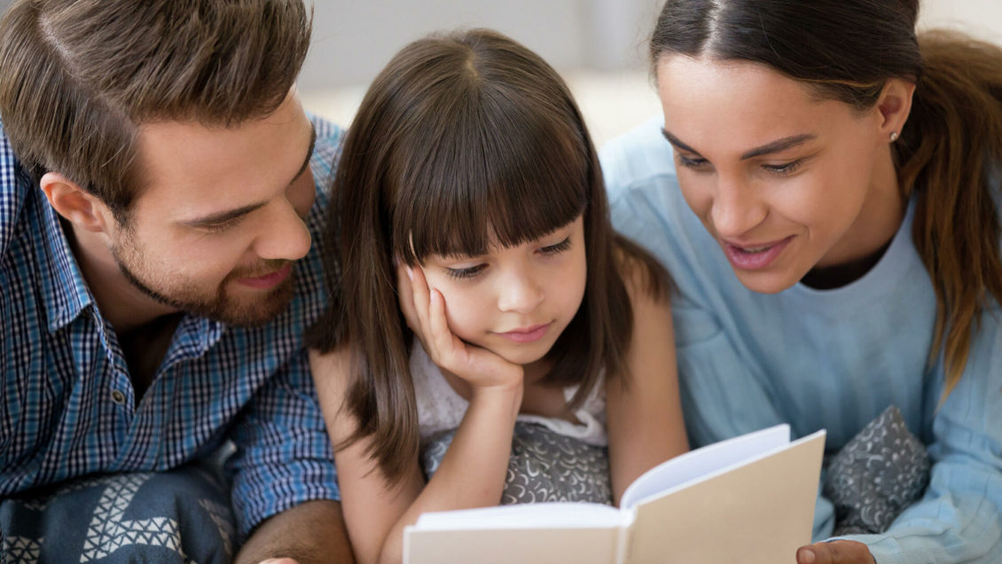 Россияне назвали сумму, необходимую на содержание ребенка Россияне назвали сумму, необходимую на содержание ребенка