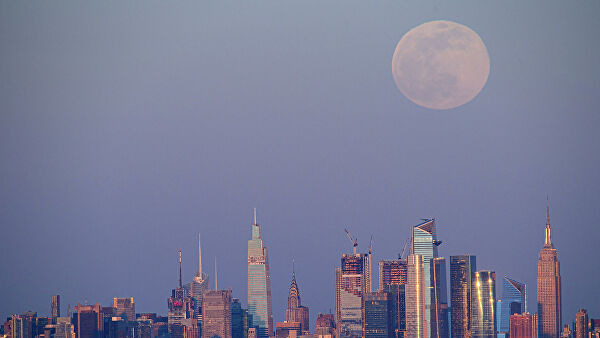 Луна подошла к Земле на минимальное расстояние